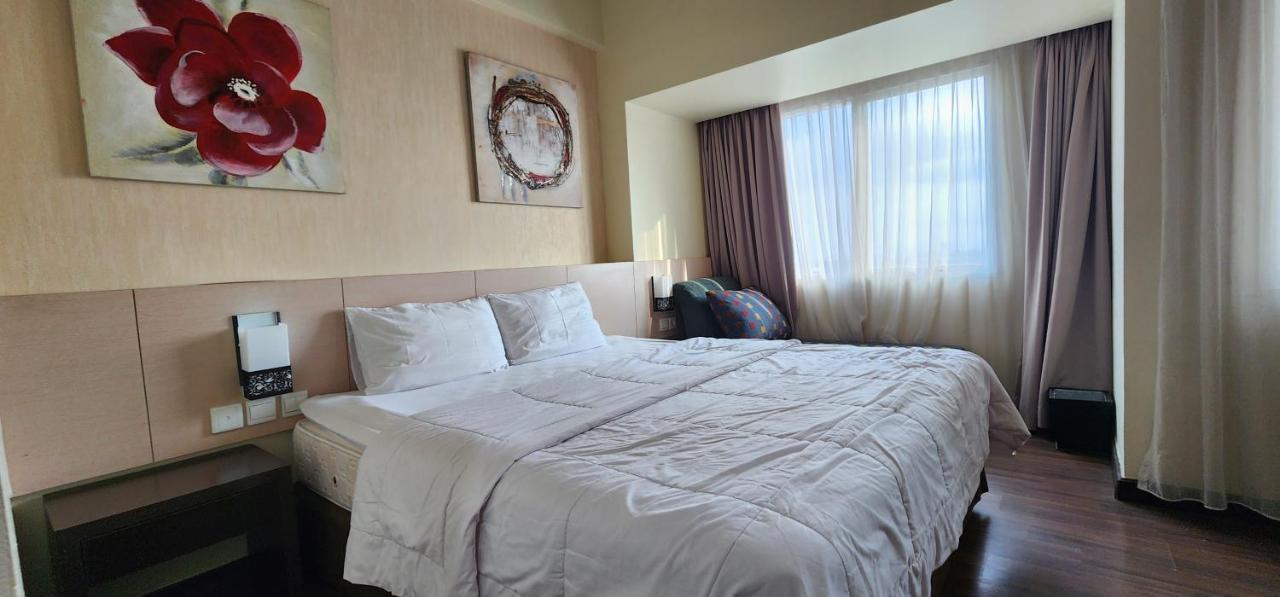 Apartemen Solo Paragon By Cariapartemen-Id Bonorejo Exterior photo