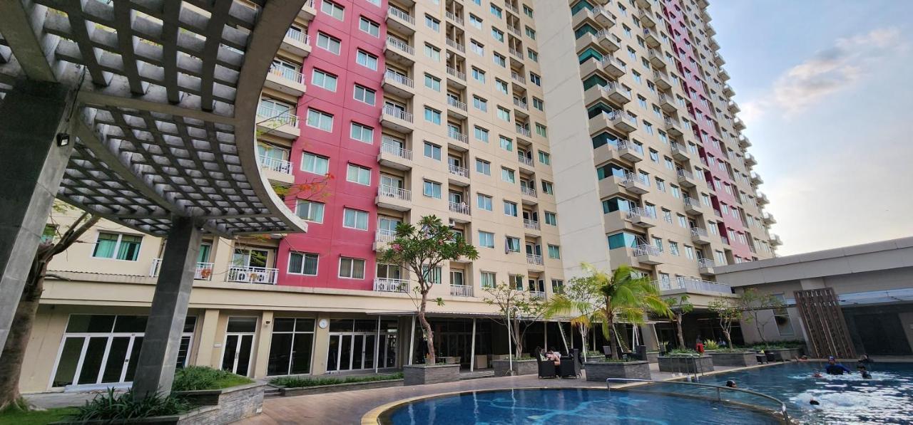 Apartemen Solo Paragon By Cariapartemen-Id Bonorejo Exterior photo